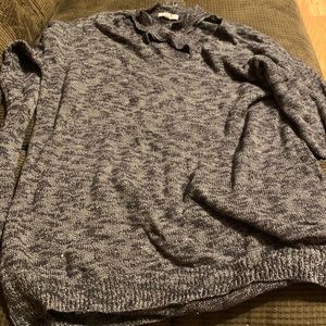 Maurices Gray Sweater! It is a large